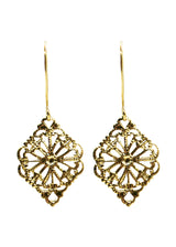 DAKOTA SOLO EARRINGS