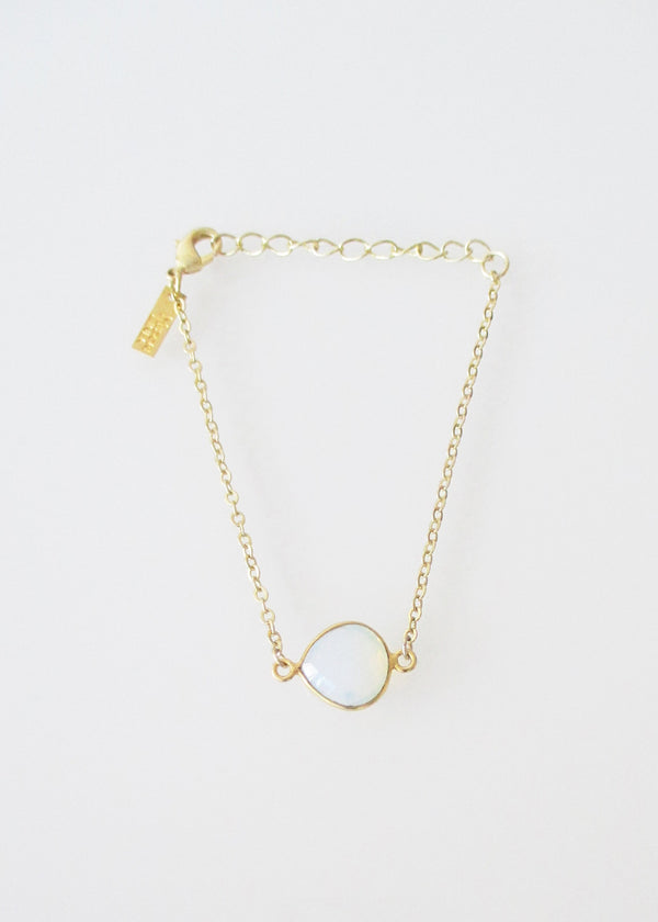 CECELIA BRACELET WHITE OPAL WHOLESALE 1