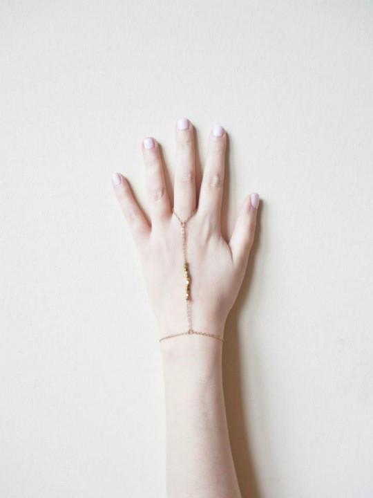COREY HANDCHAIN WHOLESALE 1