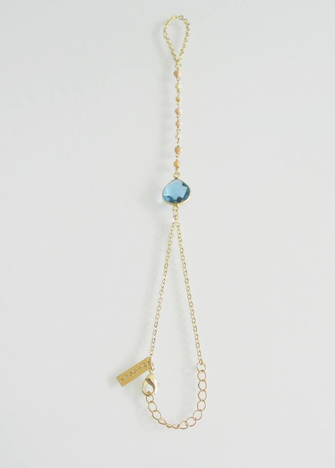 MILA HANDCHAIN WHOLESALE 1